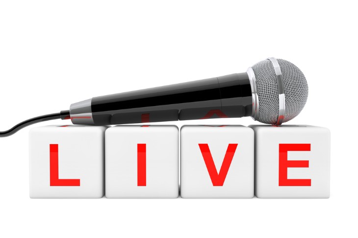 Challenges and Solutions in Live Commentary