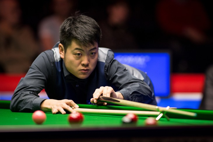 Strategies for Efficient Cue Ball Positioning in Cluttered Areas